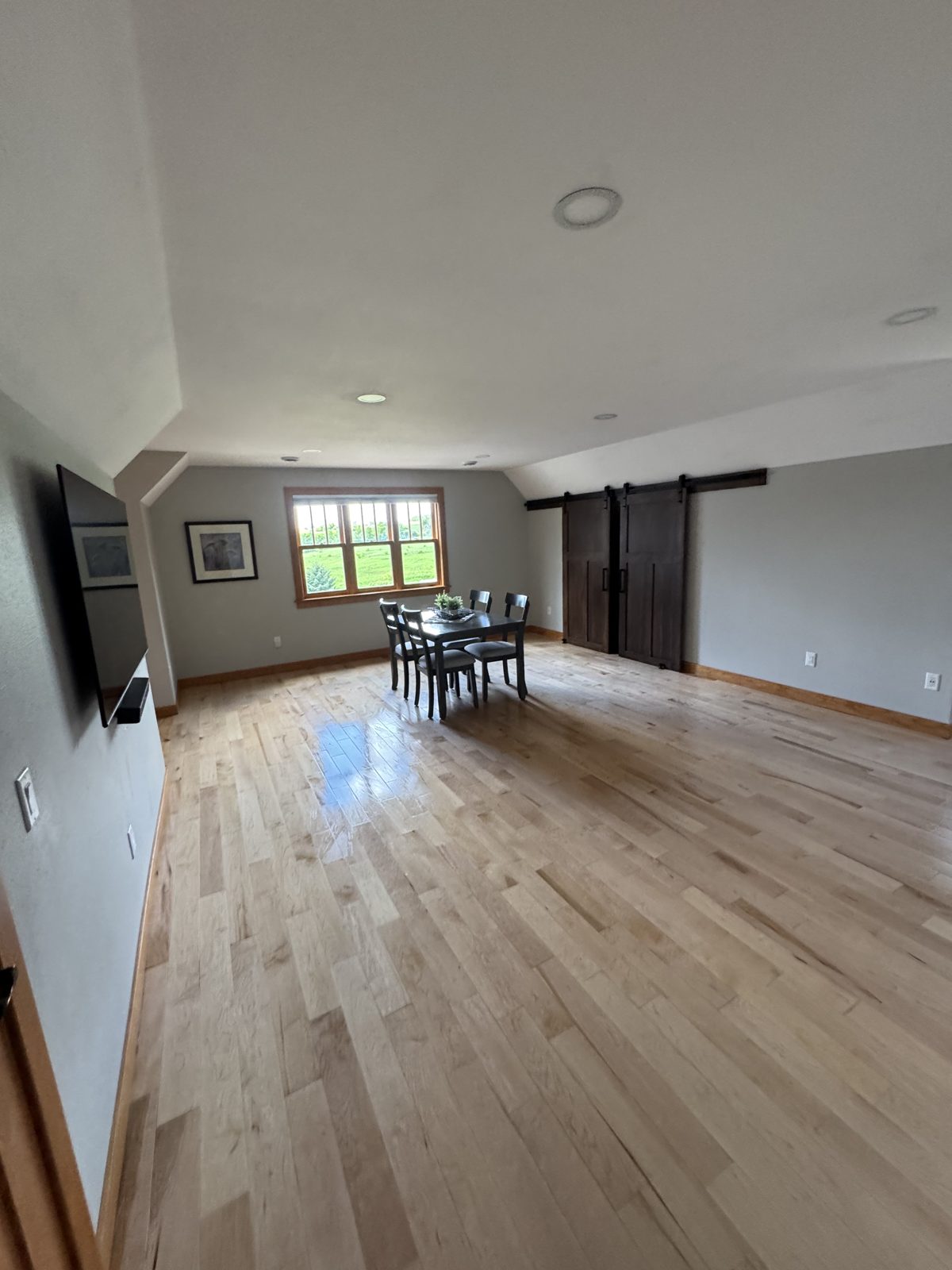 Empty living room after turnover cleaning